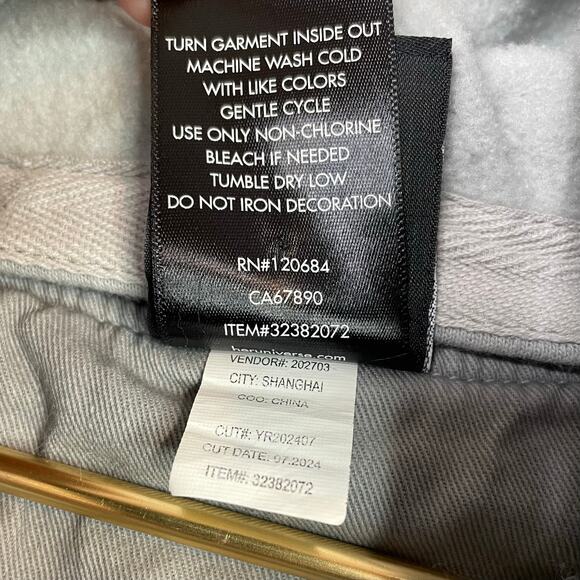 Hot Topic Studio Ghibli My Neighbor Totoro Icons Varsity Patch Jacket Mens L - Picture 15 of 17